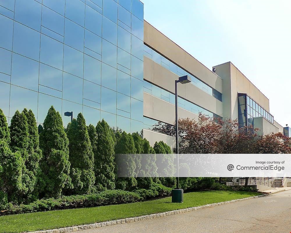 Highpoint Corporate Center