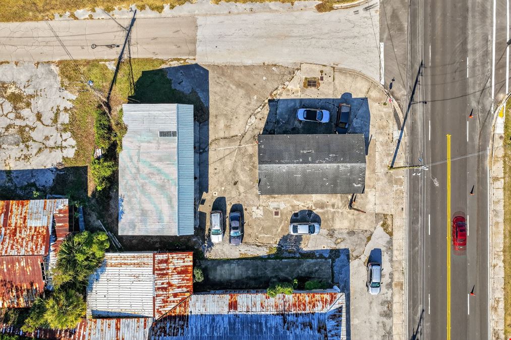 20700 9 St