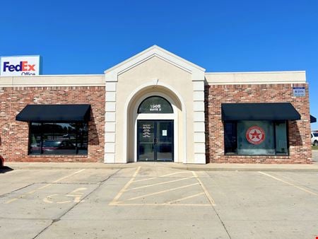 Preview of Retail space for Rent at 1505 Veterans Parkway - Suite 2
