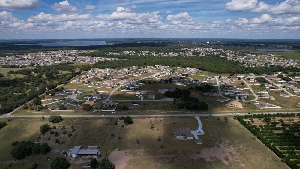 Lake Hatchineha Road Residential