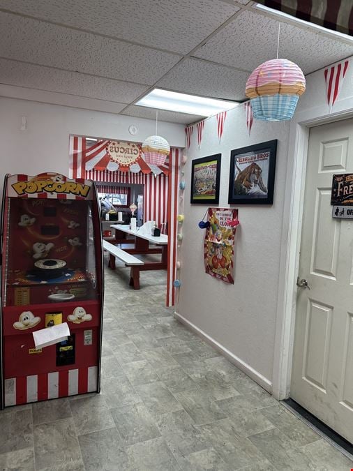 234 E Main St