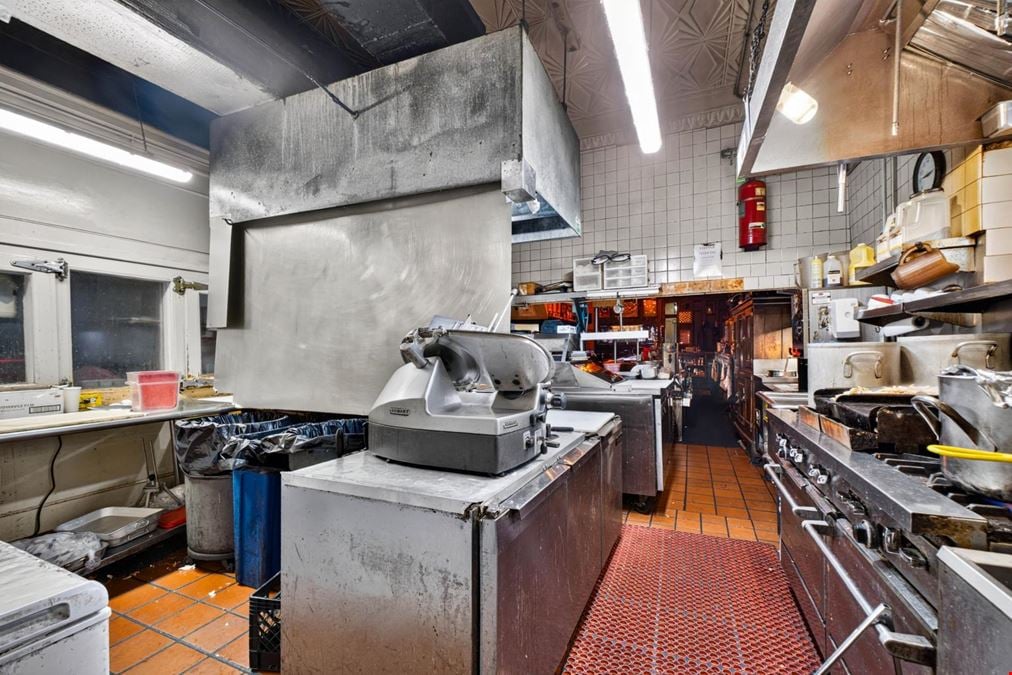 Iconic Restaurant Opportunity