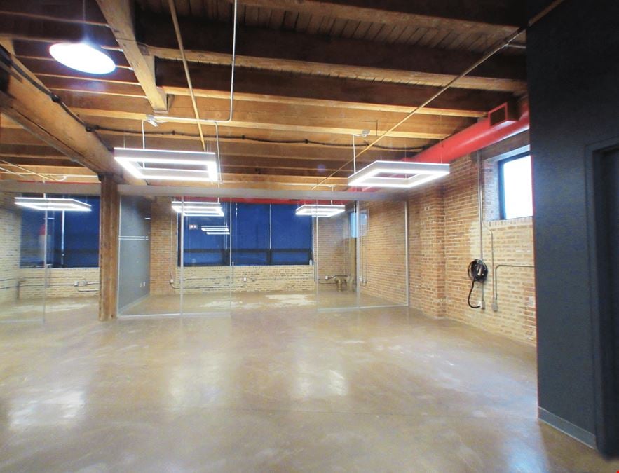 311 N Aberdeen
