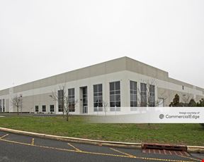 201 Middlesex Center Blvd