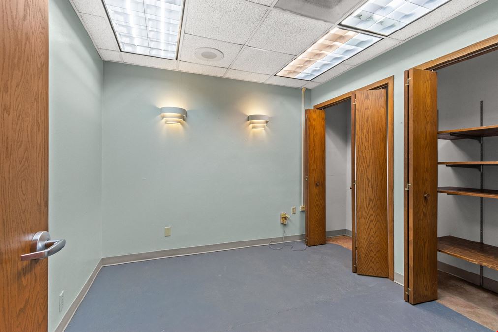 431 W Main St