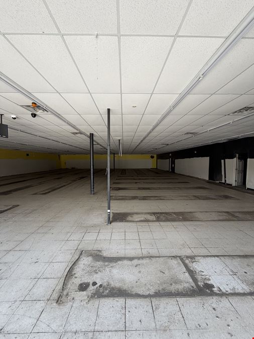 Former Dollar General Available For Lease