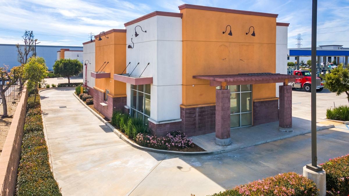 Eastvale 2nd Gen QSR Drive Thru