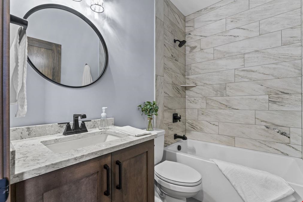 Modern Home in SW Rochester