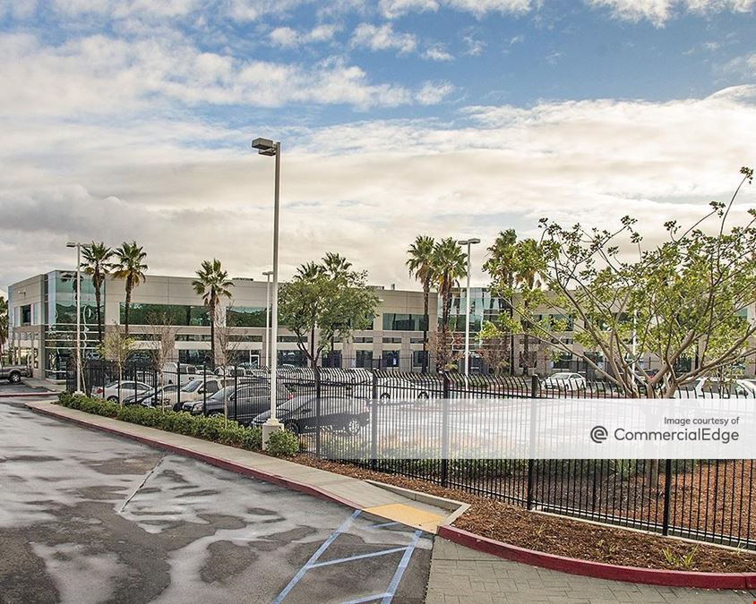 Pacific Rim Professional Plaza