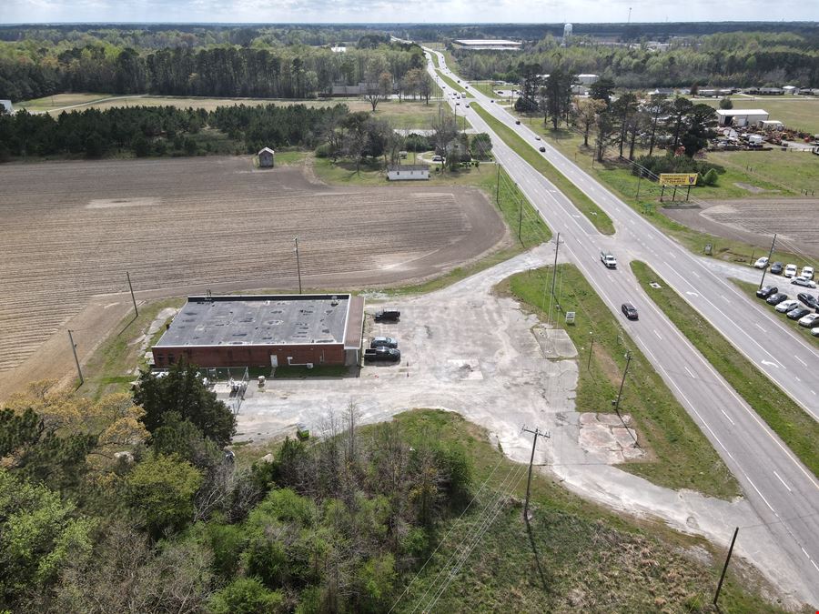 2585 North Carolina 11