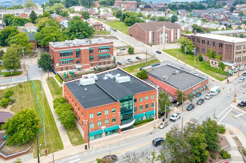 Move-In Ready Office Suites Available - 1 Mile from the CBD