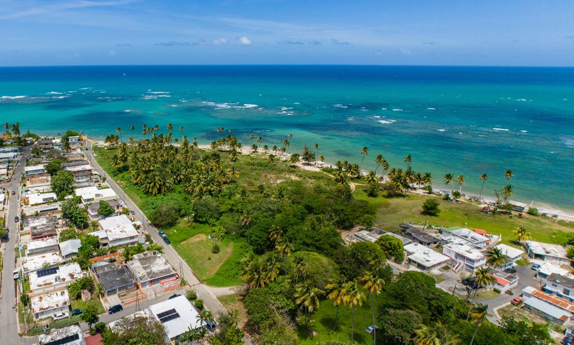 Beachfront Developable Land in Loíza For Sale
