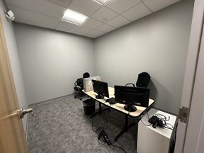 551 Square Foot Office Space
