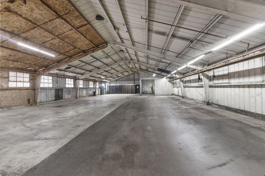 184,587 SF TEXAS HEAVY INDUSTRIAL