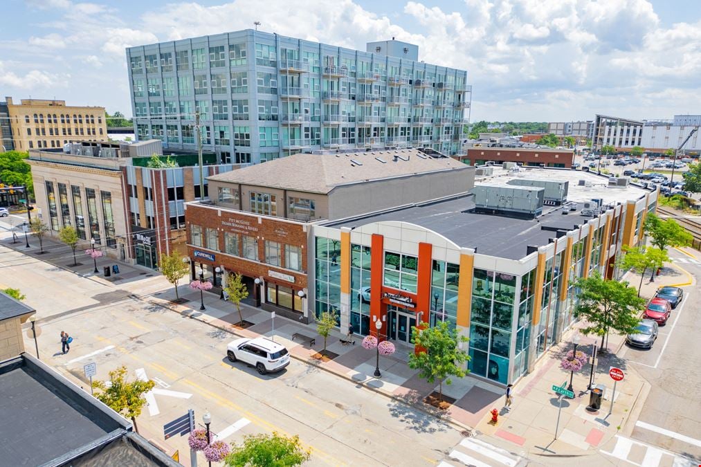117 W 4th Street - Retail