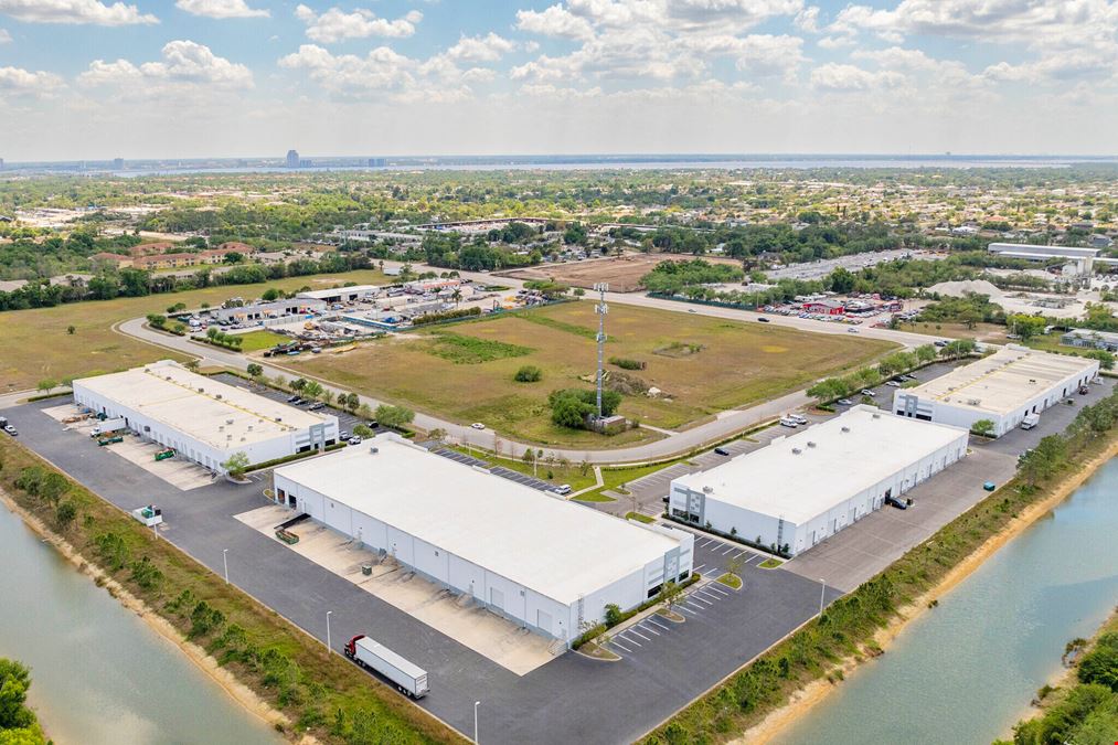 East Cape Commerce Center