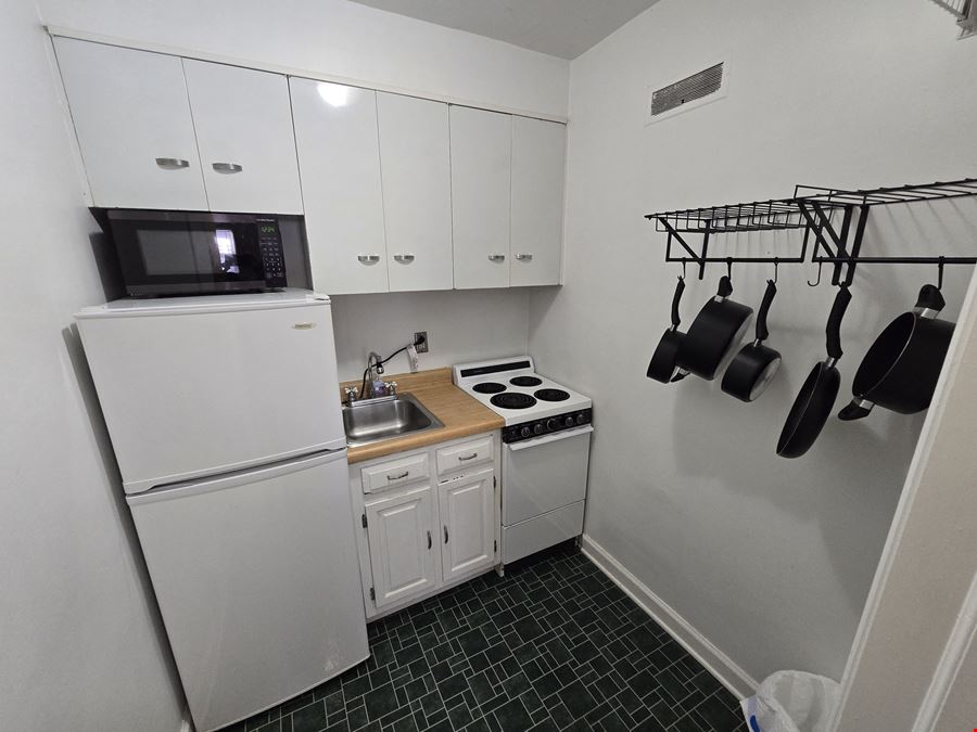 La Salle Apartments