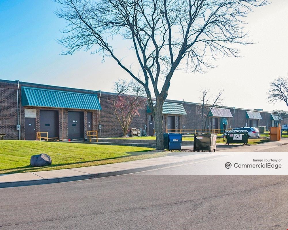 1401-1425 & 2800-2818 Centre Circle & 1400-1436 Brook Drive