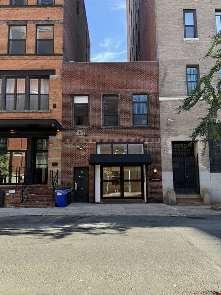 Preview of Retail space for Rent at 431 Washington St