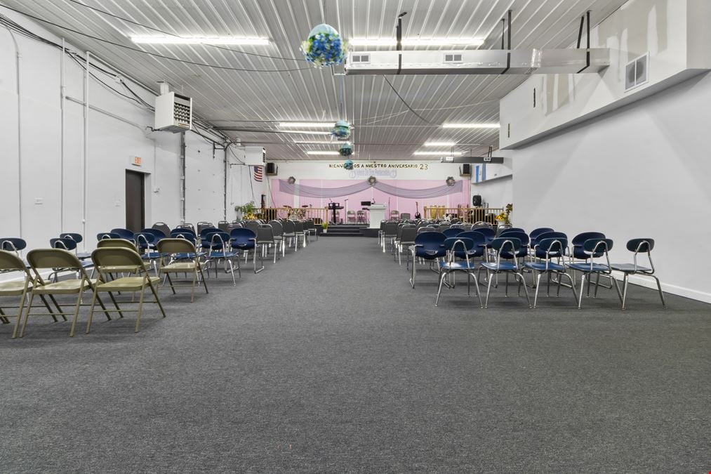 +/- 16,000 SF Multi-Tenant Industrial Property