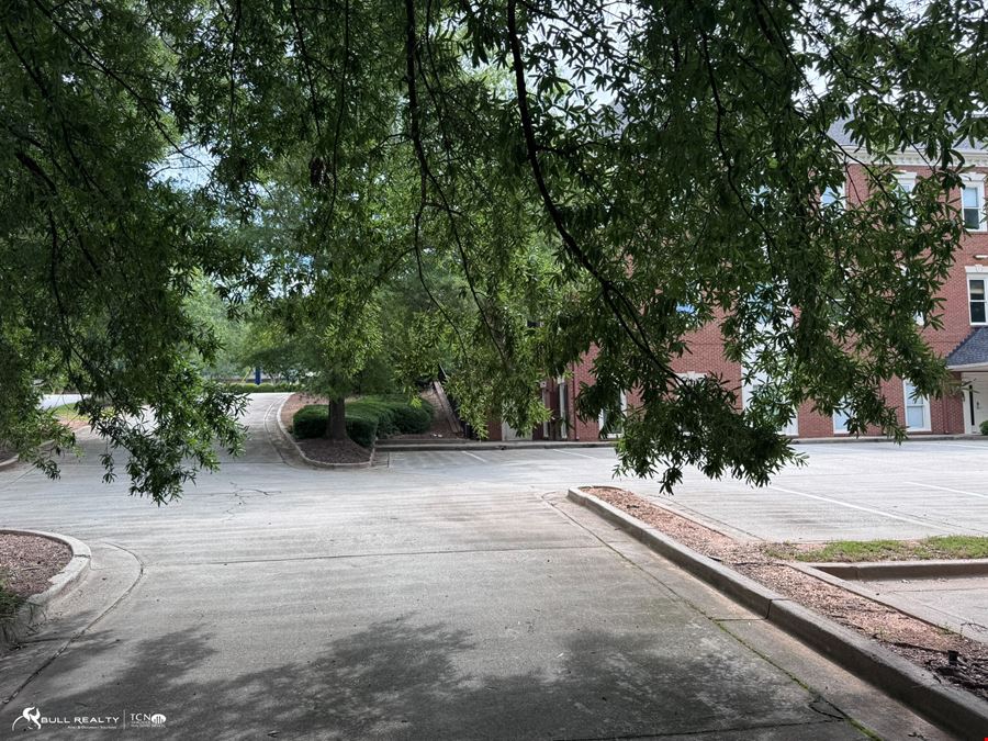 Premier Peachtree Corners Office Building ±16,497 SF | Class B | 3-Story | Available For Sale or Lease