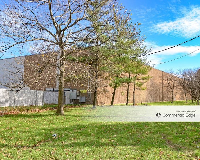 2200 Secaucus Road