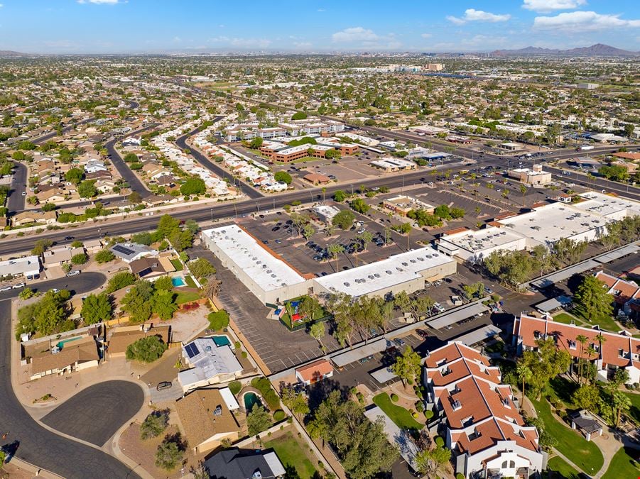 Fiesta Palms II Shopping Center