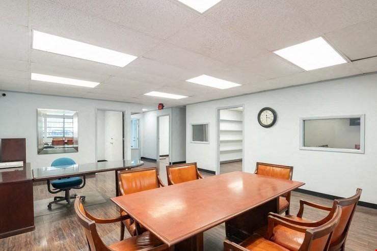 Freestanding Office/Warehouse Building