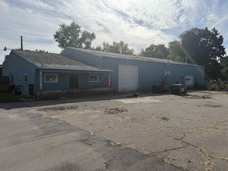 Preview of Other space for Sale at 19990 State line Road