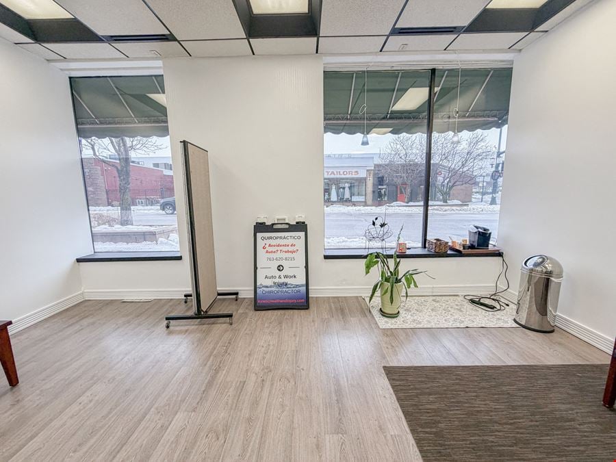 4180 W Broadway Avenue