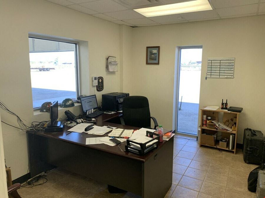 1911 E County Road 140