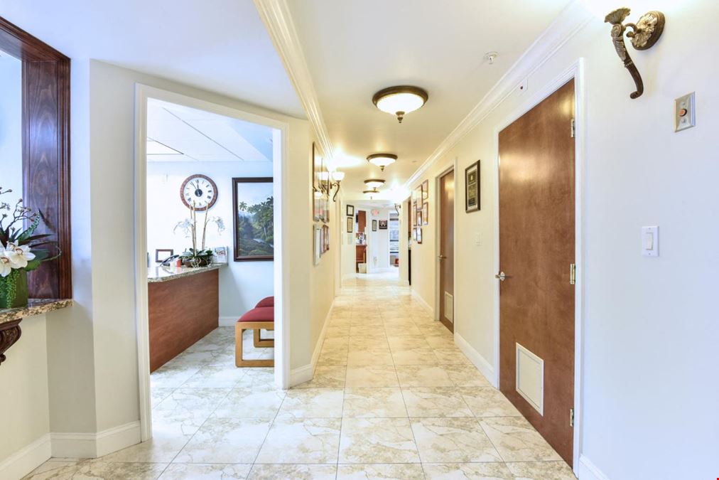 Kendall Medical Office | Ground Floor Suite | 1,499 SF Medical/Dental Space