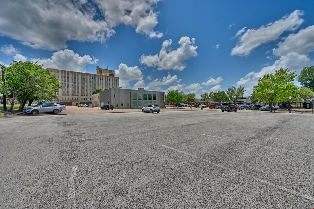 301 N Main Street