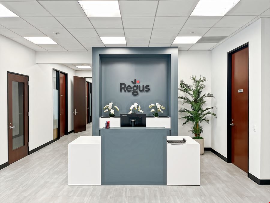 Regus - Irvine - Main St
