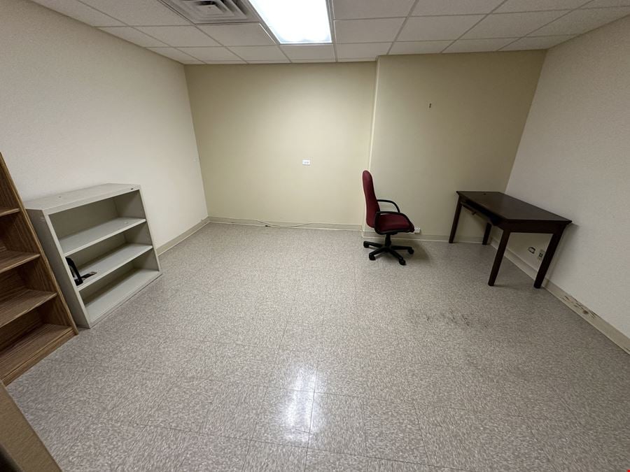 Logan Square Medical Facility For Lease
