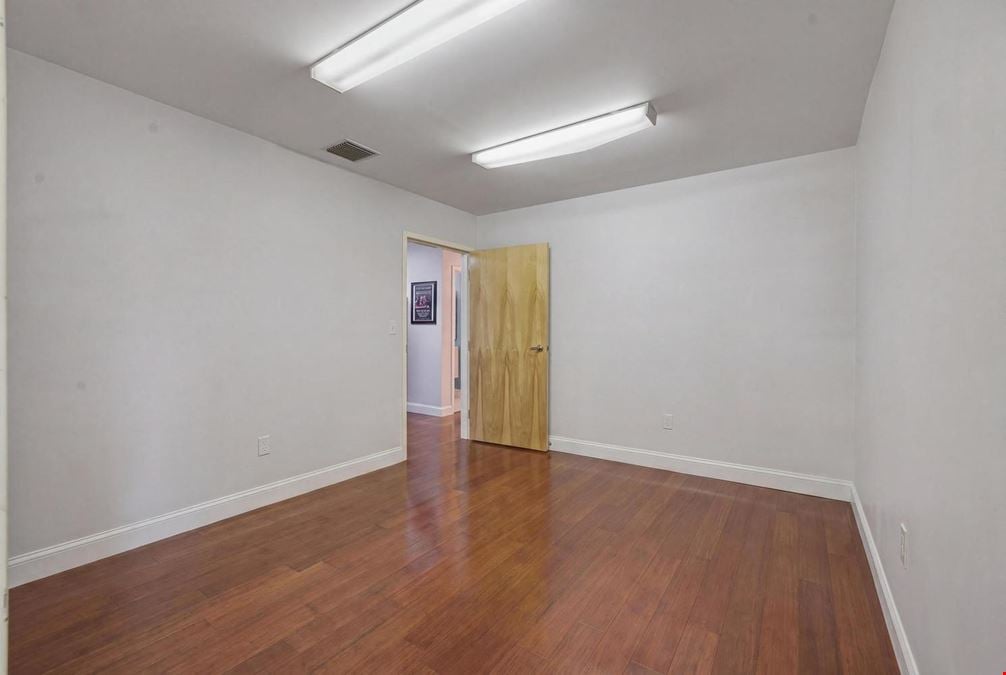 Freestanding fully renovated Flex Space