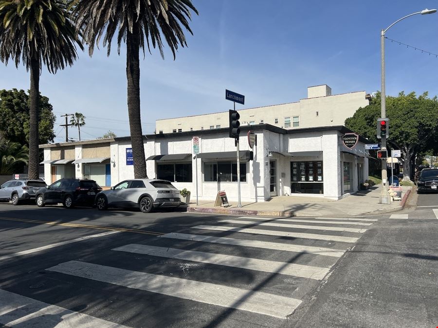 5301 Rosewood Ave & Larchmont Blvd