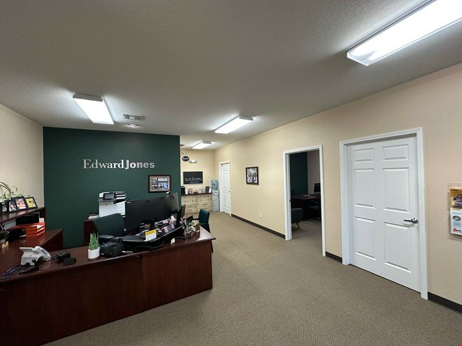 215 S Andover Road