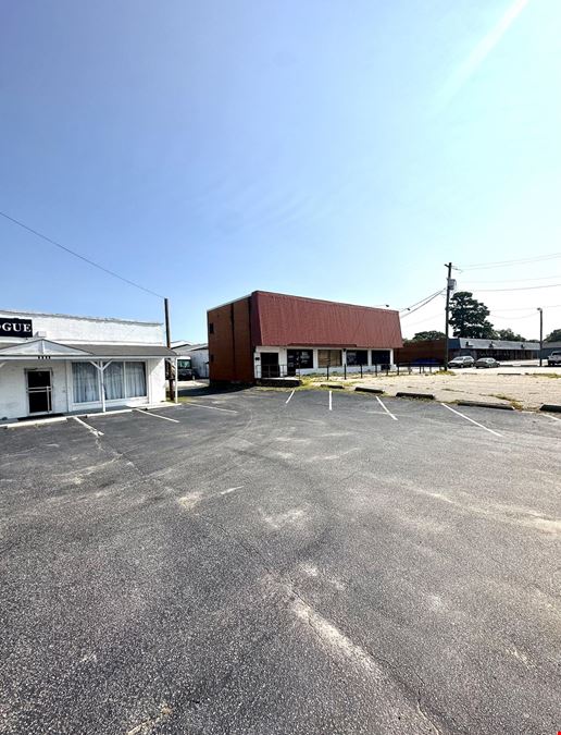 Retail Space for Lease on Bragg Blvd