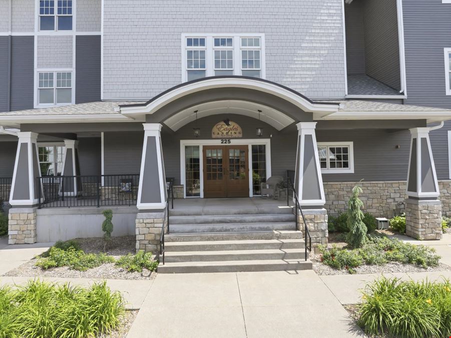 Luxury River View Living at Eagles Landing