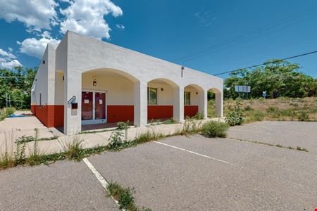 Preview of commercial space at 11807 New Mexico