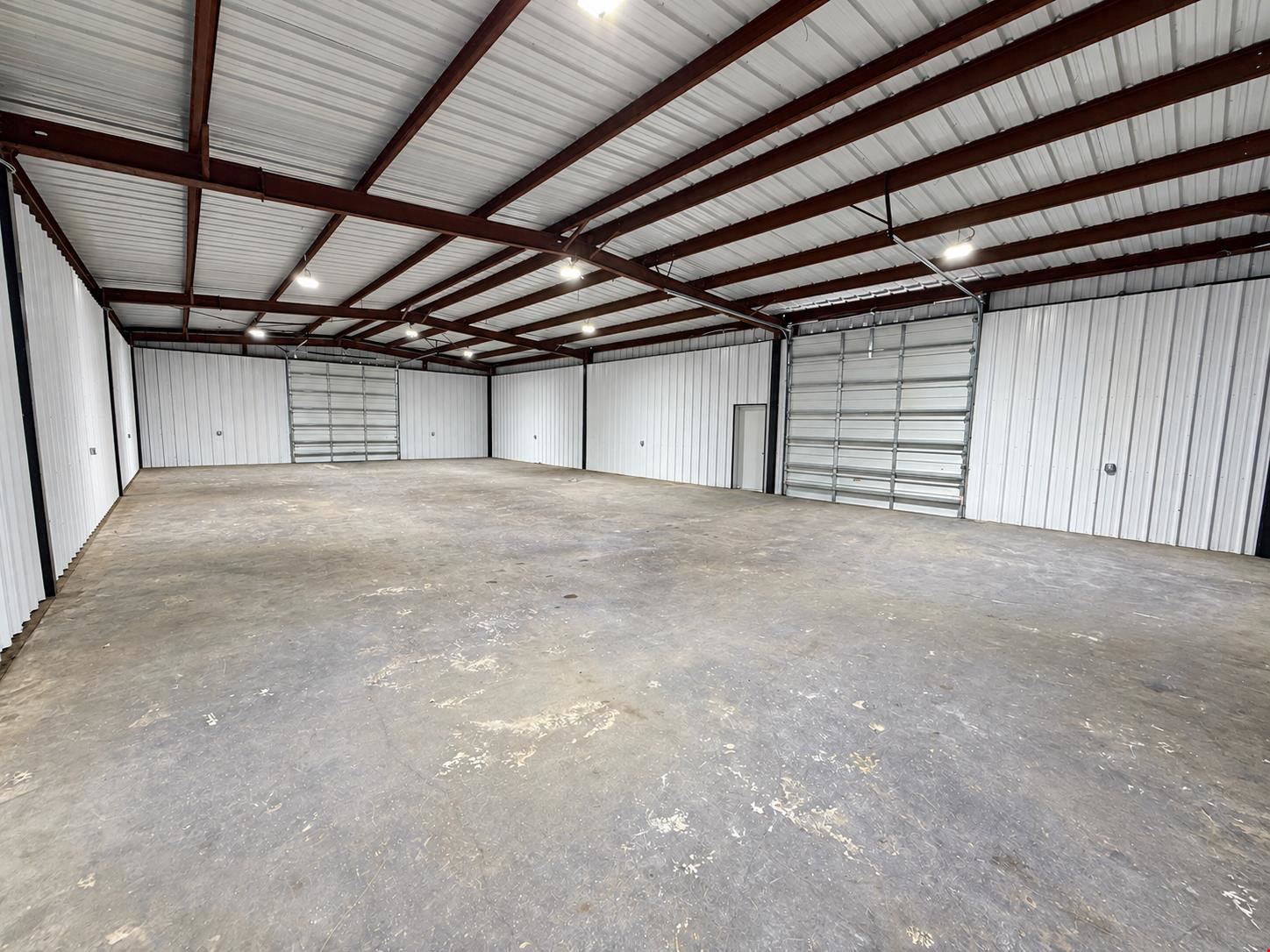 406 Navigation Blvd