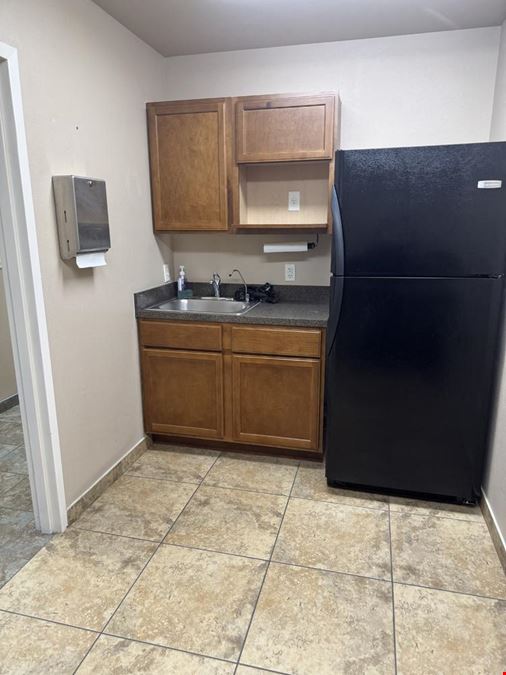 Desirable, Gorgeous Oviedo Office For Sale