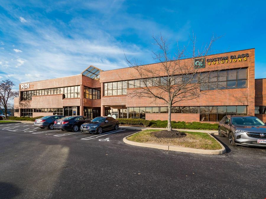 600 Lakeview Plaza Blvd Worthington, OH 43085