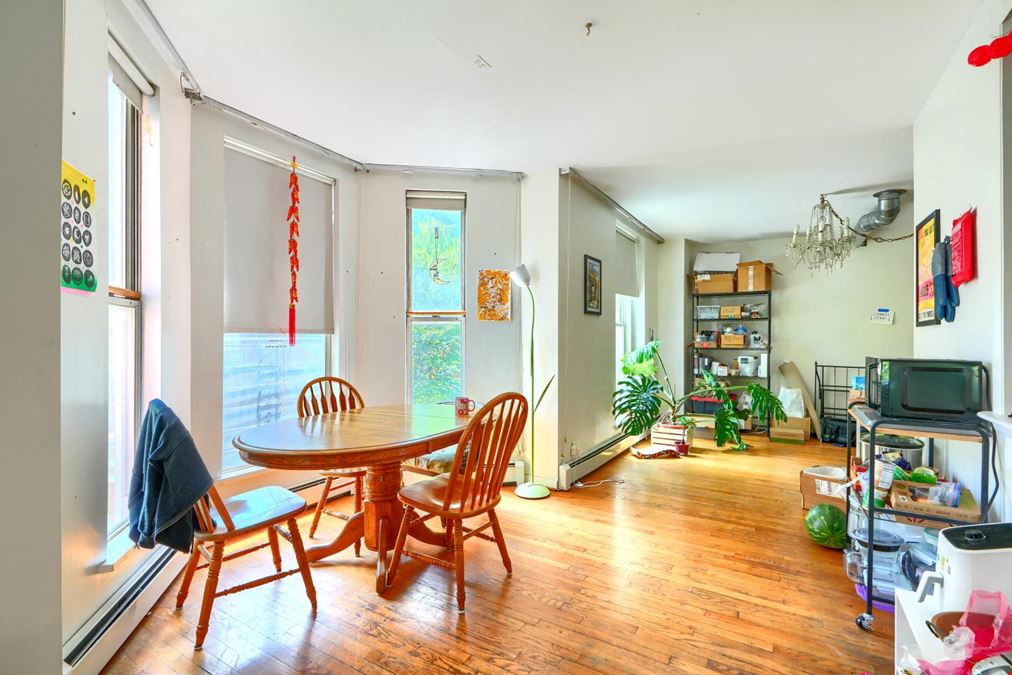 1600 Bolton St Baltimore, MD 21217