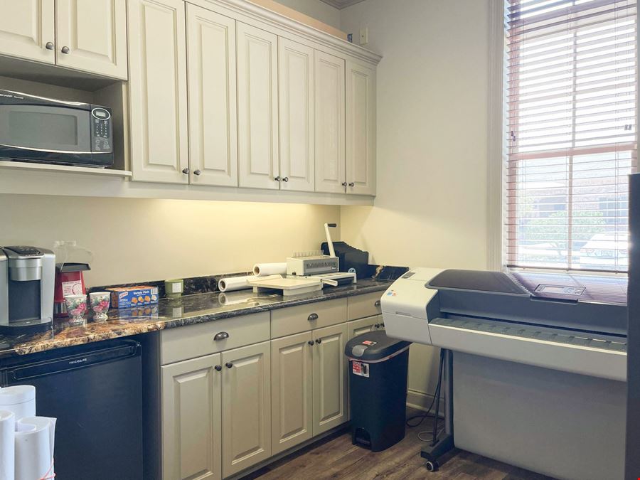 Professional Office Space for Lease Bordering River Ranch