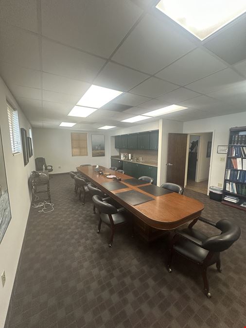 Executive Office Suites for Lease