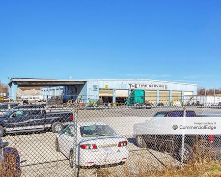 Preview of Industrial space for Rent at 4950 Stilwell Street