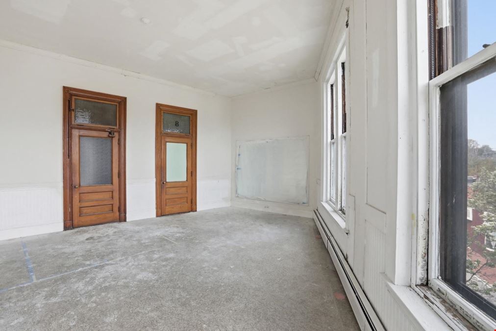 NOW LEASING! Premier Office/Retail Suites in Downtown Amesbury, MA