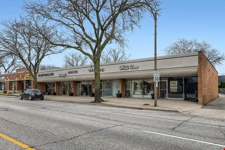 Preview of commercial space at 1039-1059 Waukegan Rd.